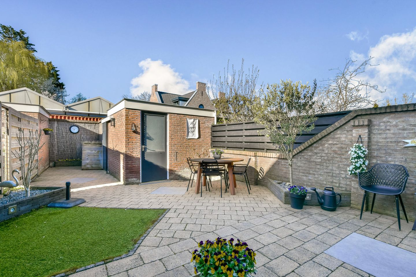 Photo 10 of Schaepmanstraat 12