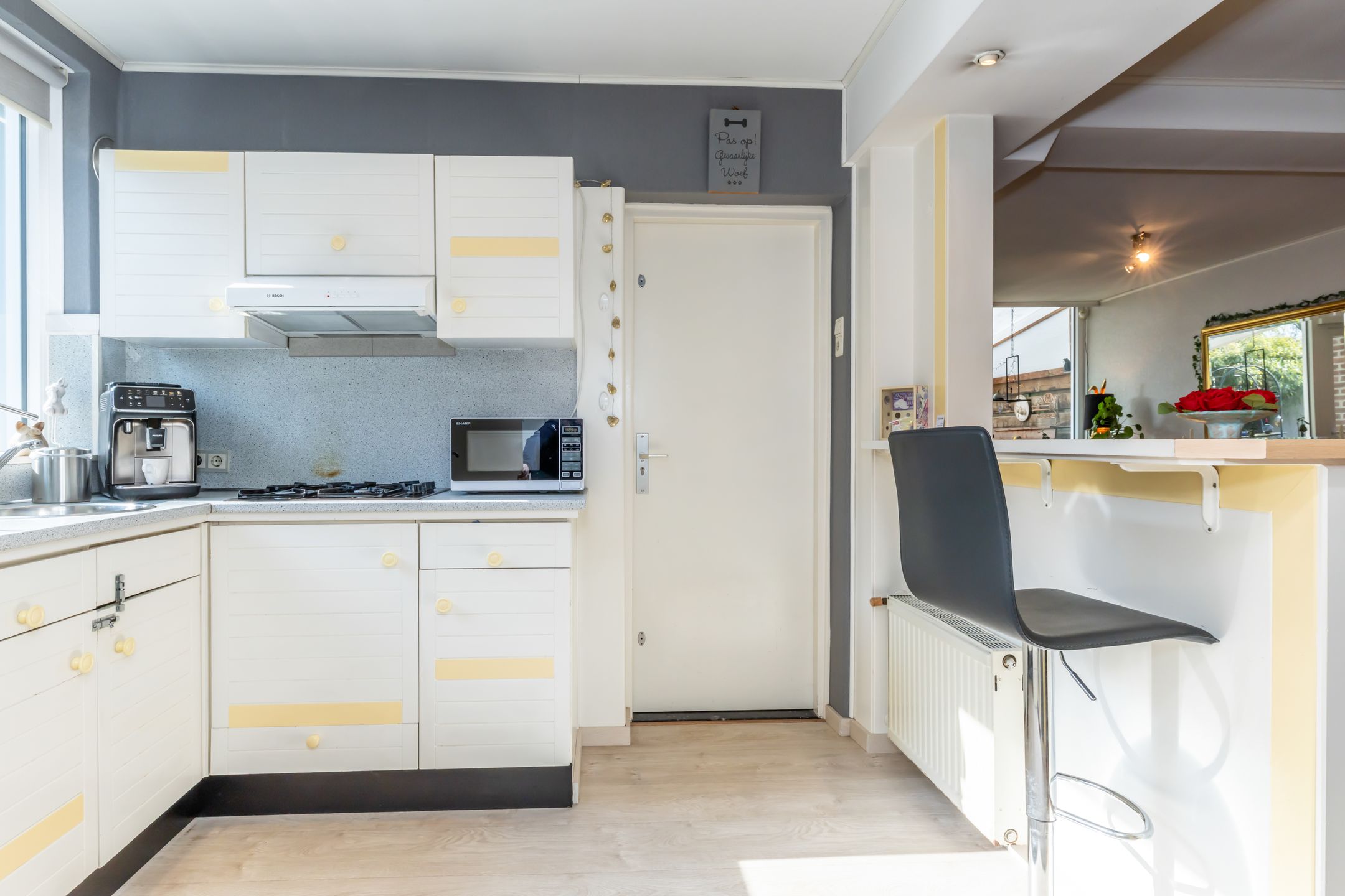 Photo 12 of Kluisstraat 44