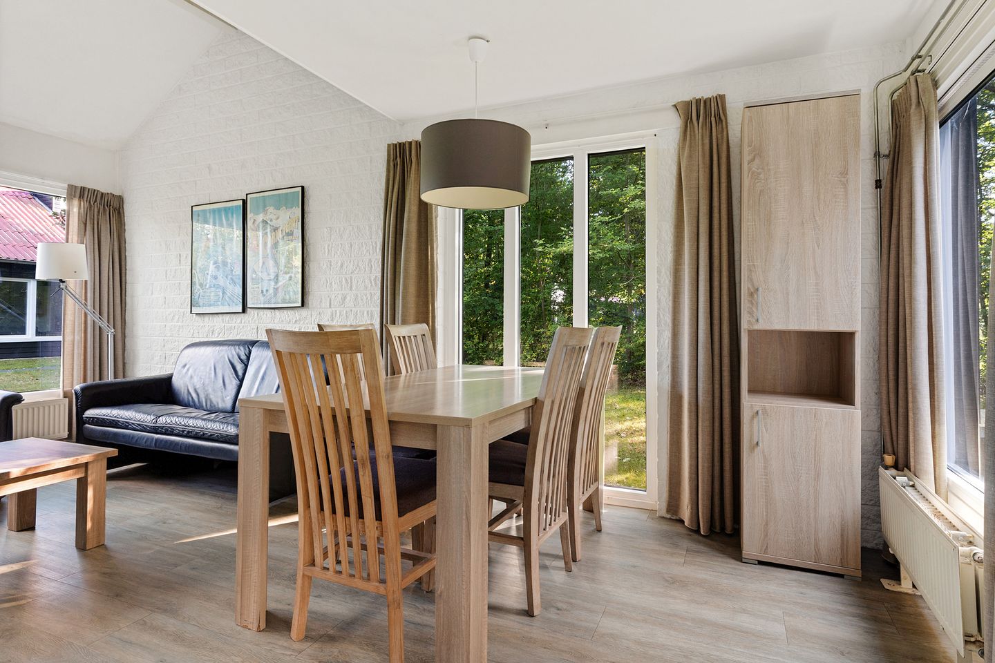 Foto 25 van De Bloemert 1-9