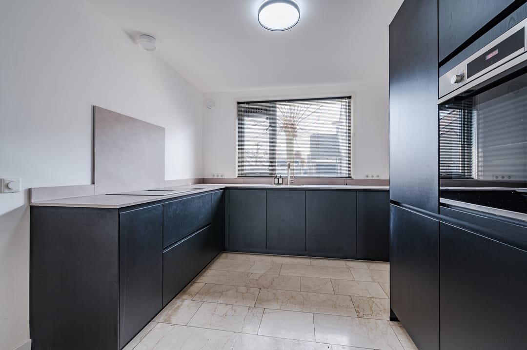 Foto 11 van Hermelijnweide 42