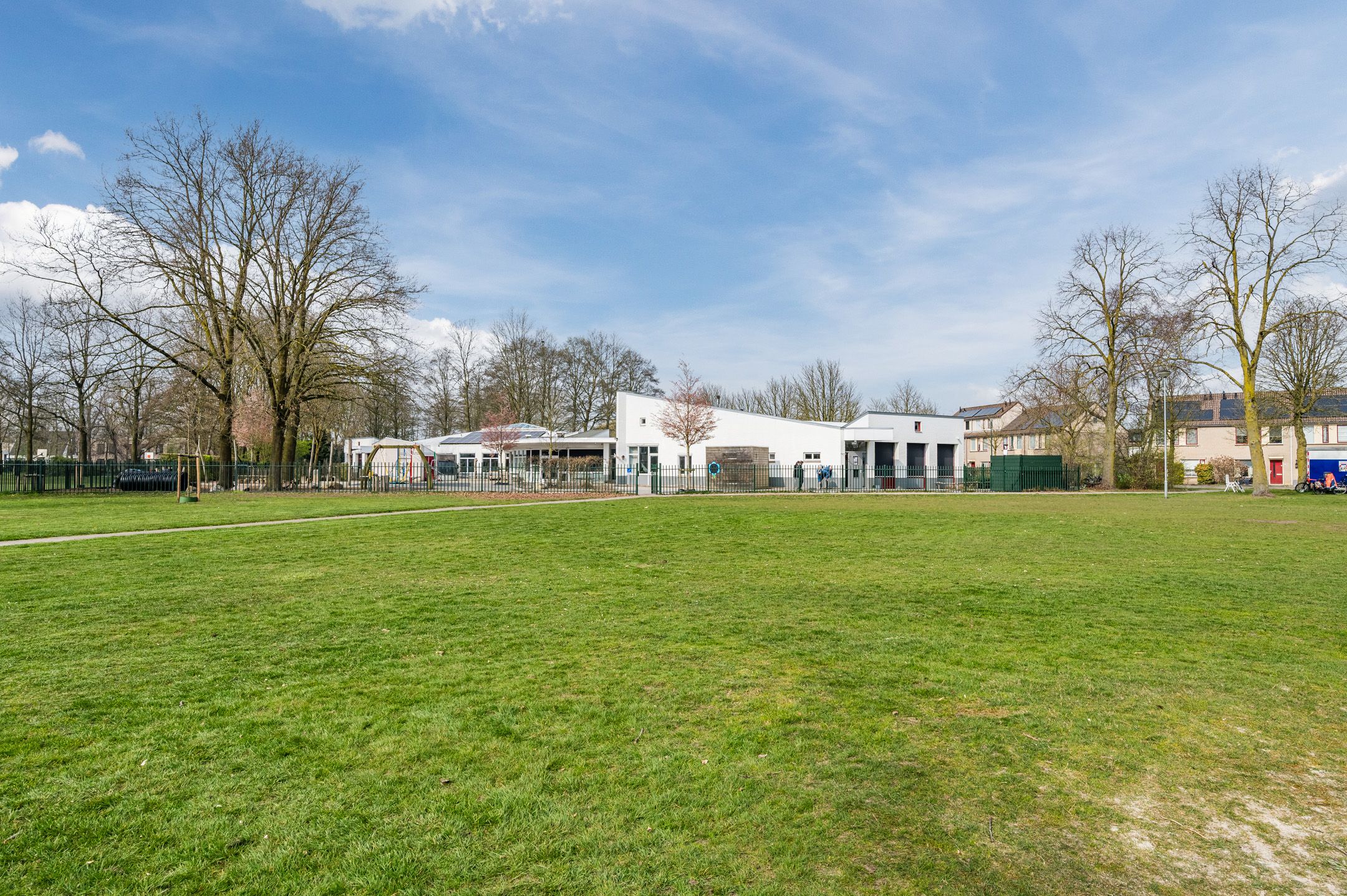 Foto 48 van Hermelijnweide 42