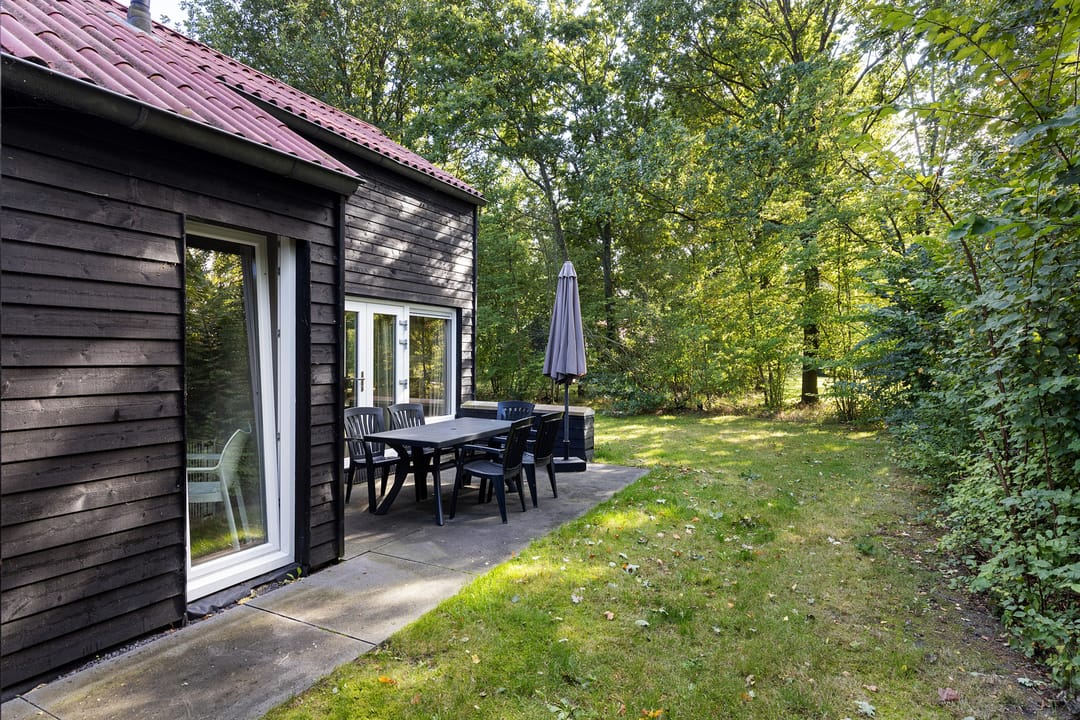 Foto 8 van De Bloemert 1-9