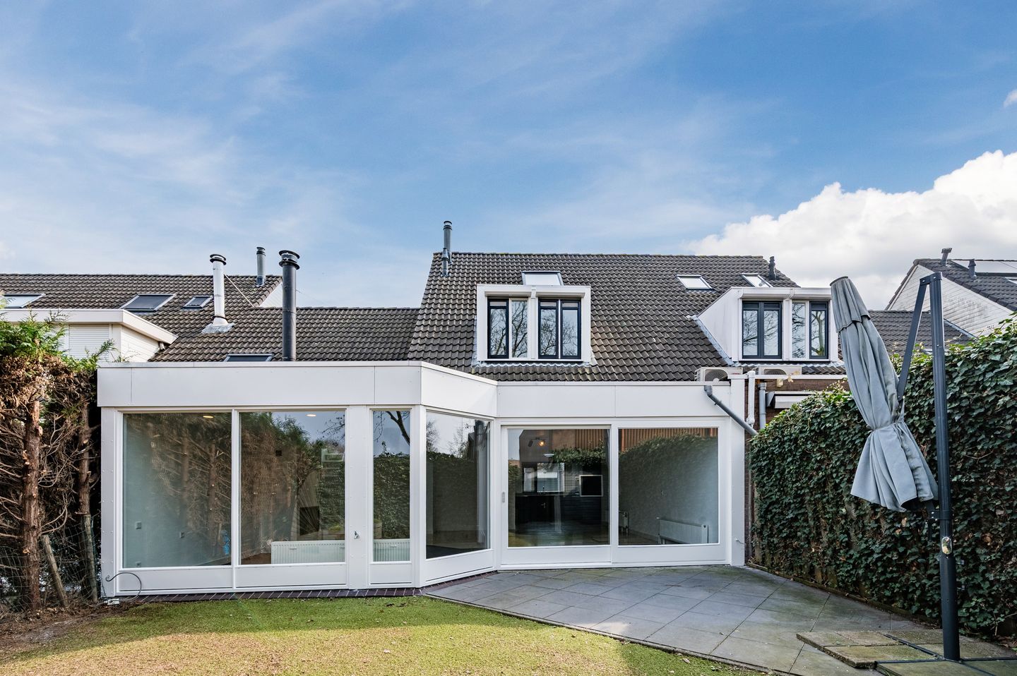 Foto 44 van Hermelijnweide 42