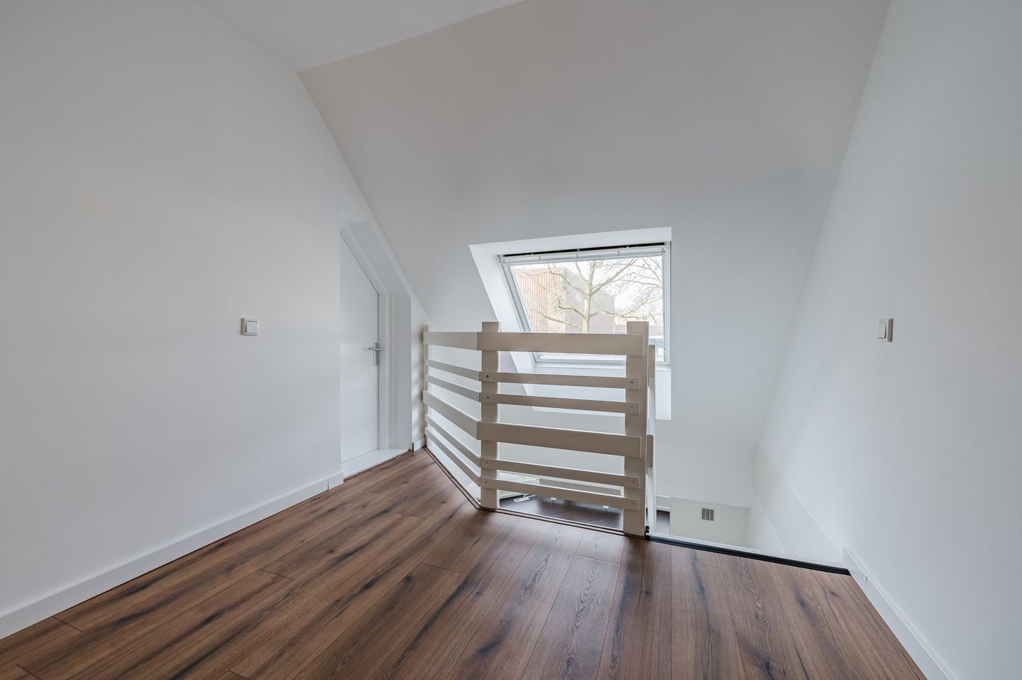 Foto 20 van Hermelijnweide 42