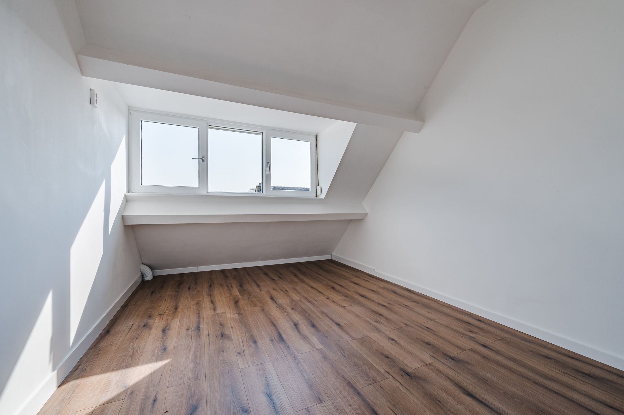 Foto 39 van Hermelijnweide 42