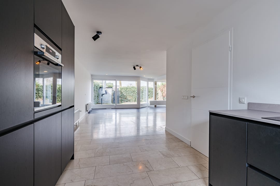 Foto 13 van Hermelijnweide 42