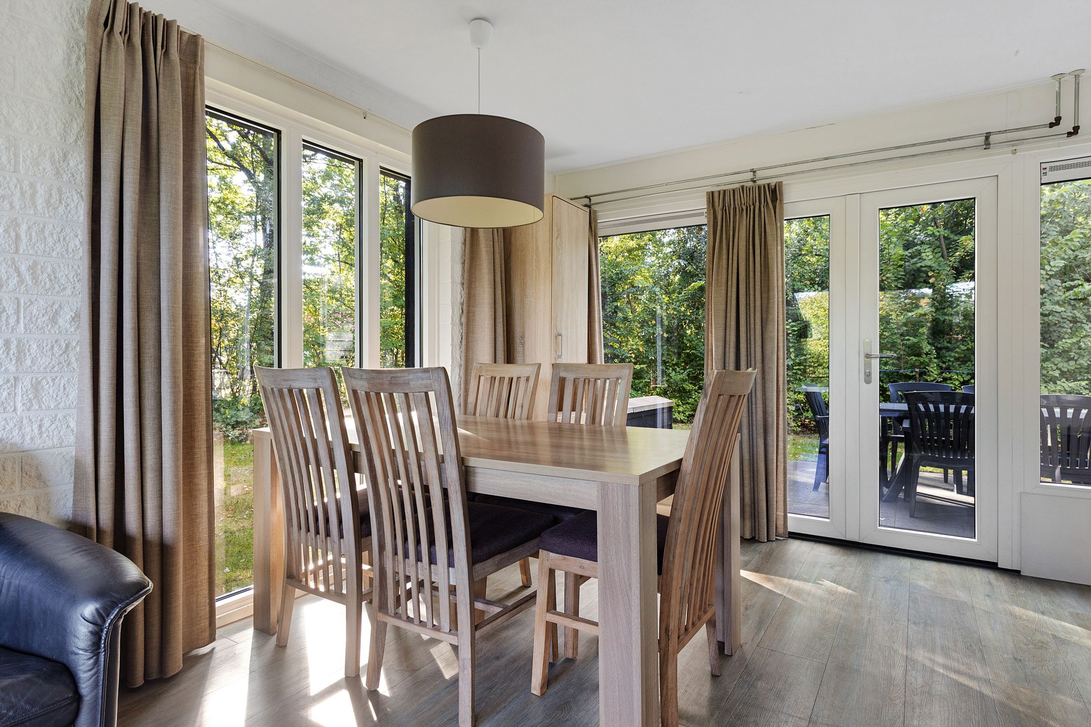 Foto 3 van De Bloemert 1-9