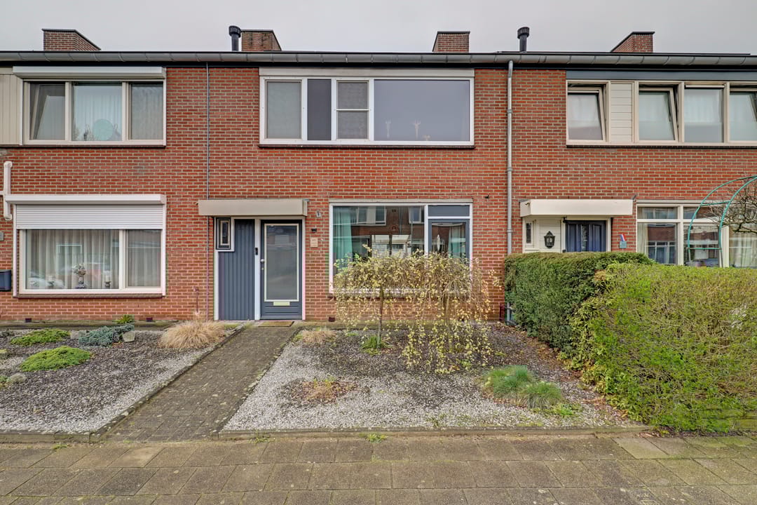 Foto 1 van Vincent van Goghstraat 20