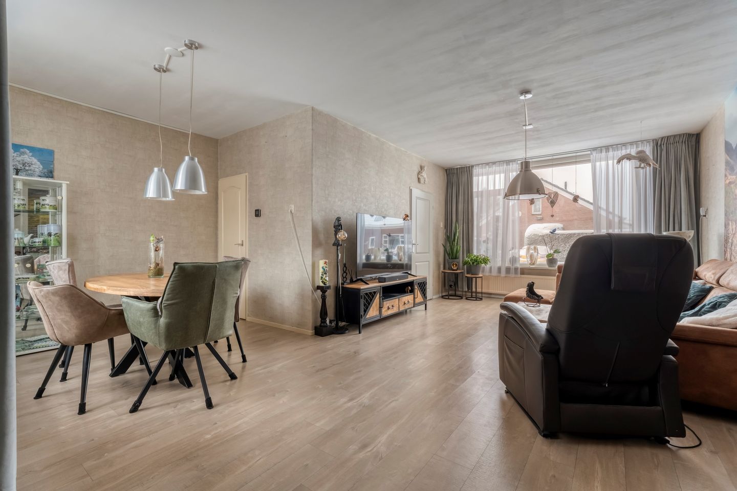 Foto 14 van Meidoornstraat 54