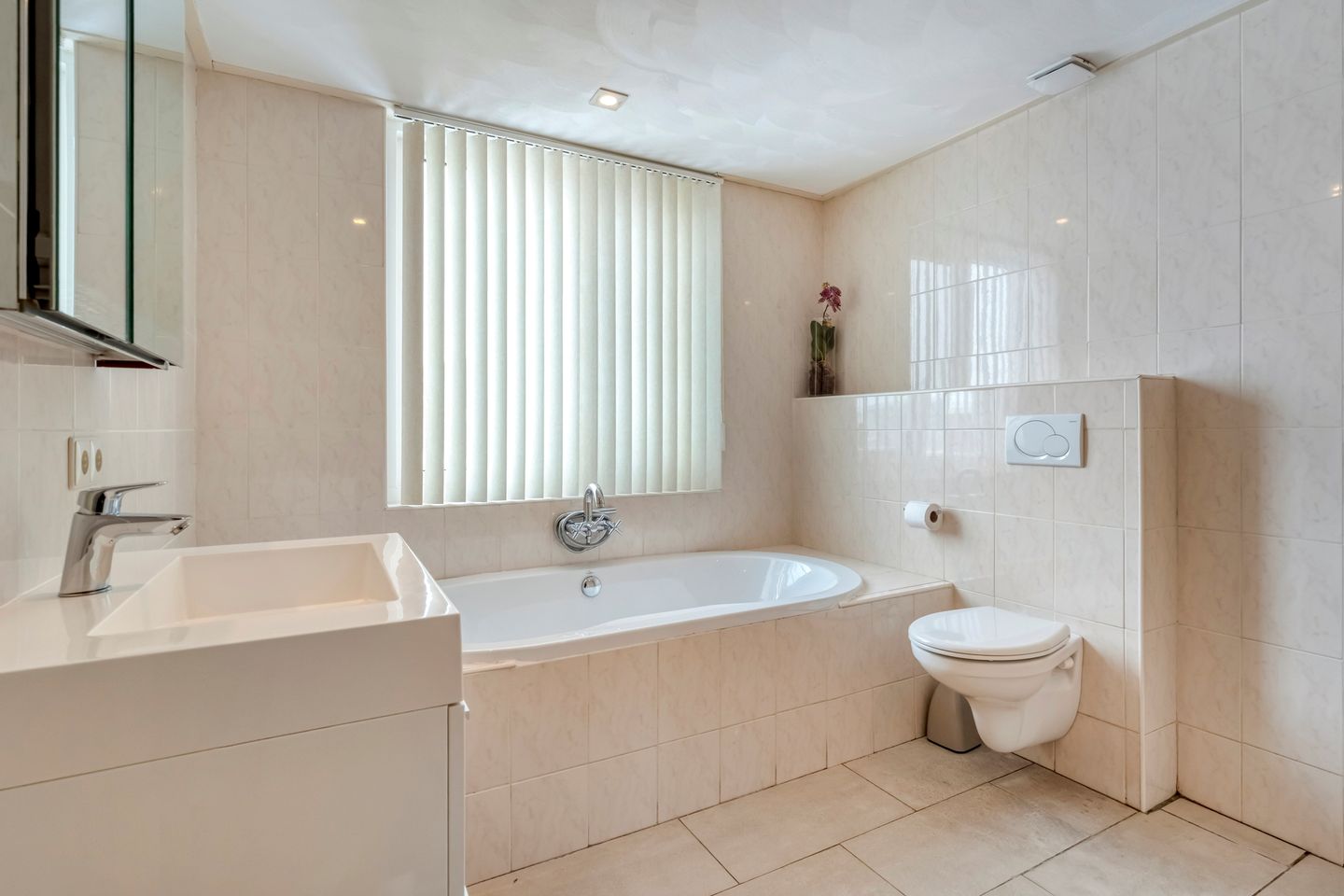 Foto 34 van Meidoornstraat 54