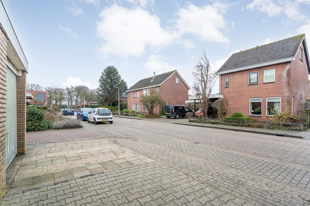 Foto 8 van Meidoornstraat 54