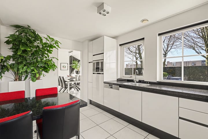 Foto 4 van Linthorst-Homanlaan 1