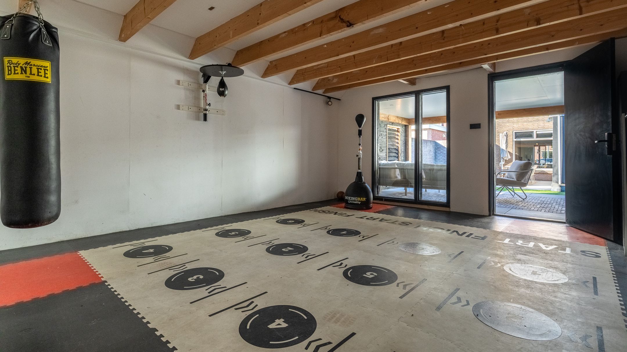 Photo 33 of Vriezenveenseweg 107