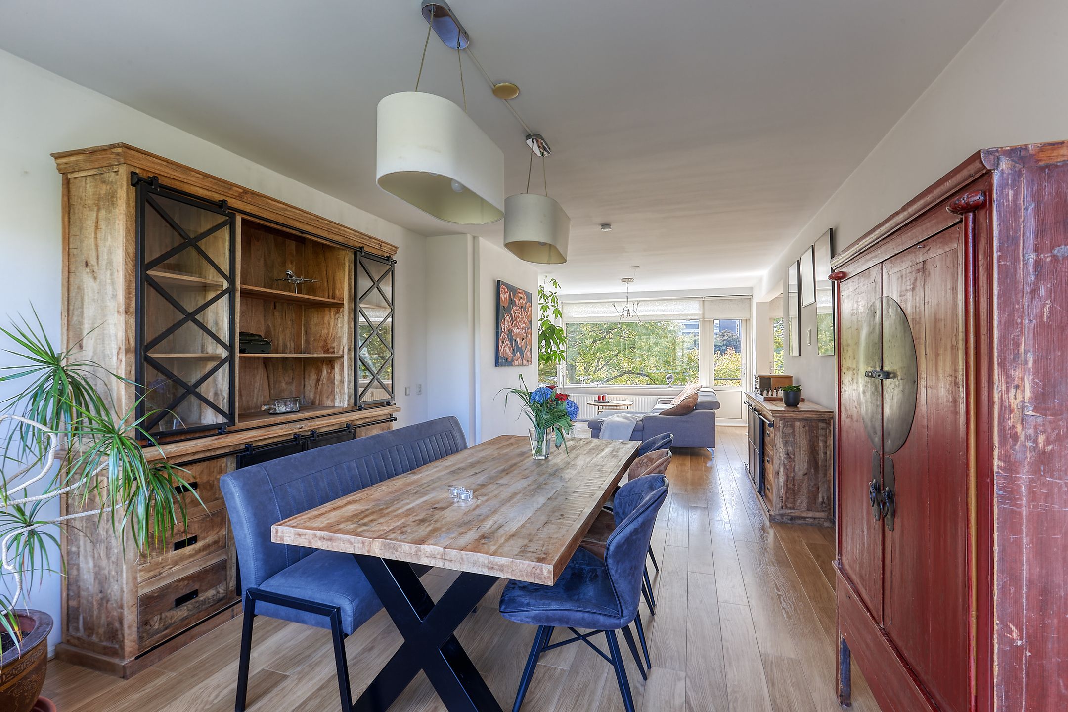 Foto 9 van Mgr P.J. Willekenslaan 103