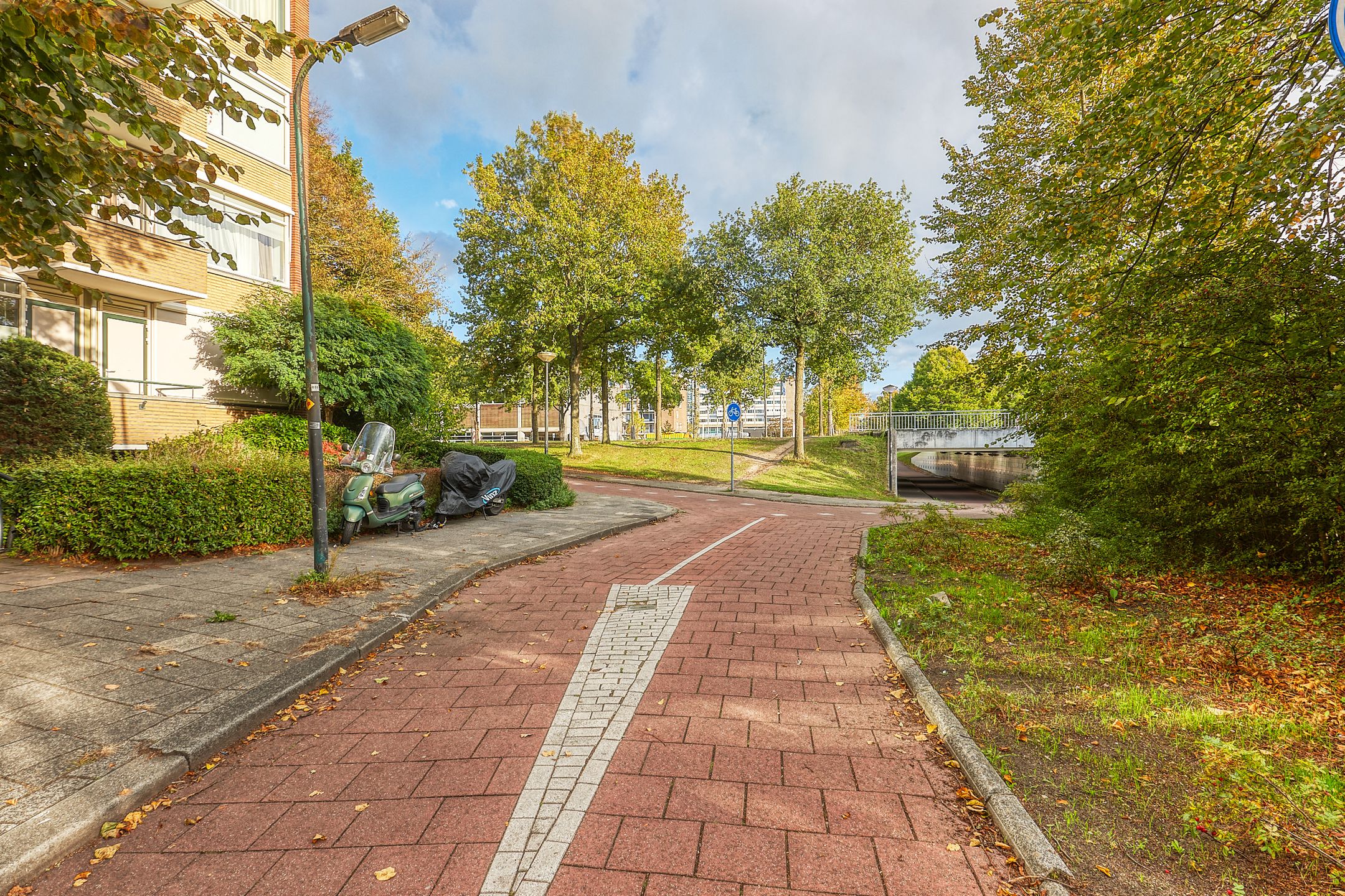 Foto 42 van Mgr P.J. Willekenslaan 103