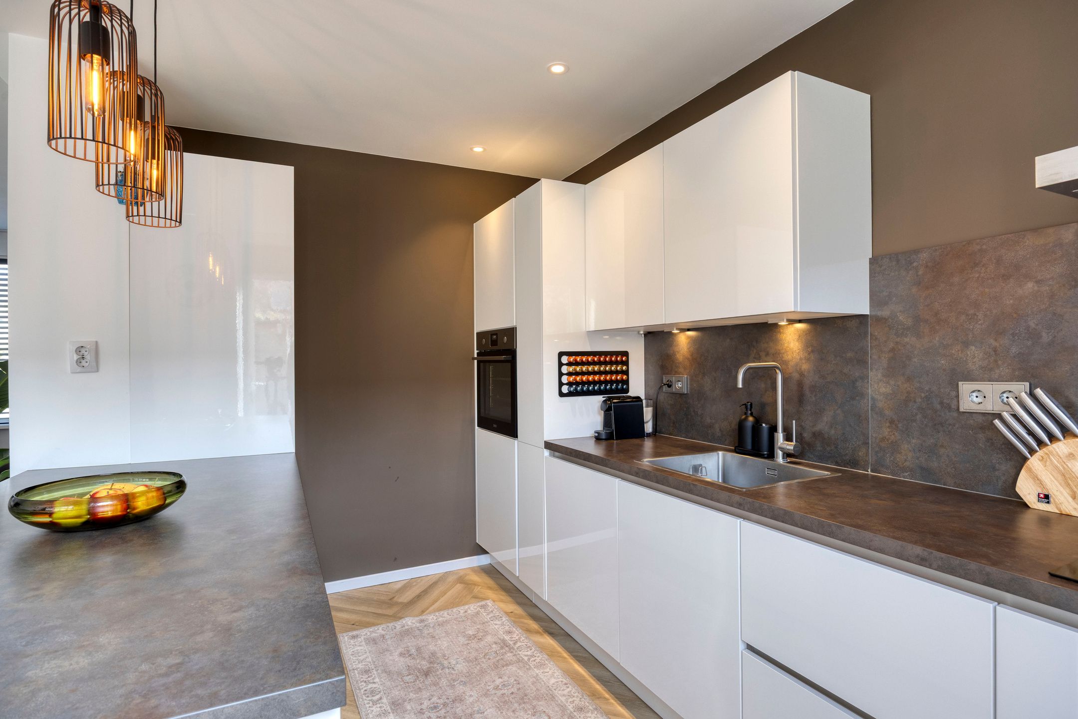 Photo 3 of Spalaan 15