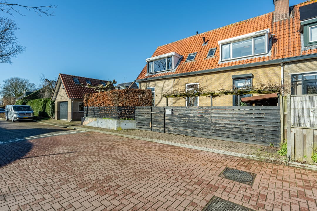 Photo 38 of Maasdamsedijk 20