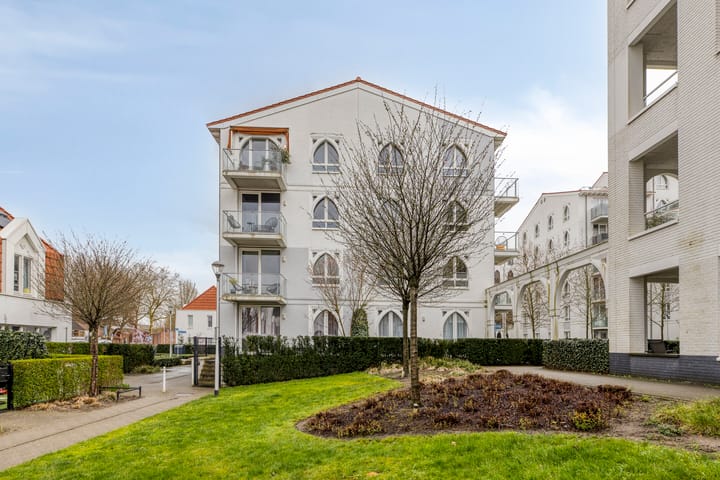 Photo 2 of Clarissenhof 473