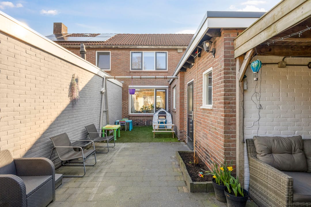 Foto 23 van Ds Kooimanstraat 4