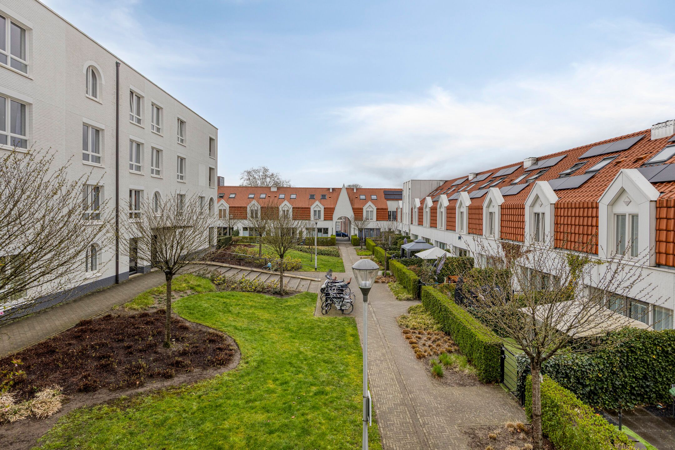 Foto 18 van Clarissenhof 473