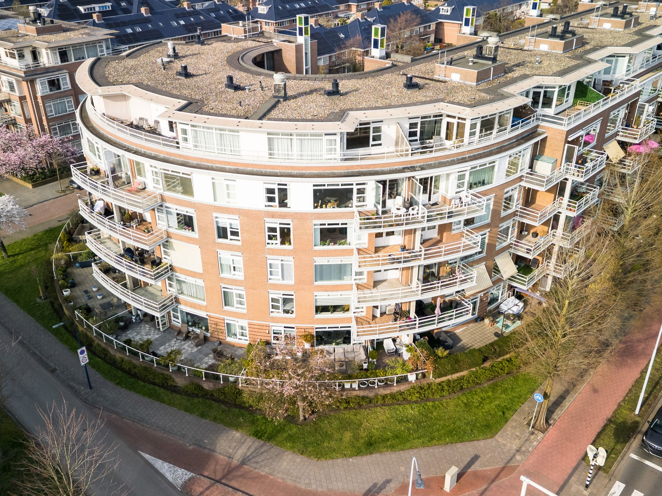 Foto 6 van Buizerdlaan 213