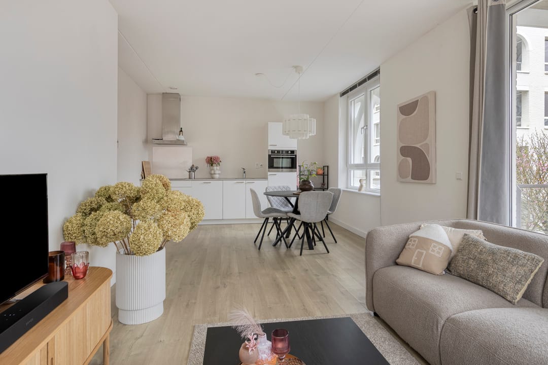 Foto 7 van Clarissenhof 473