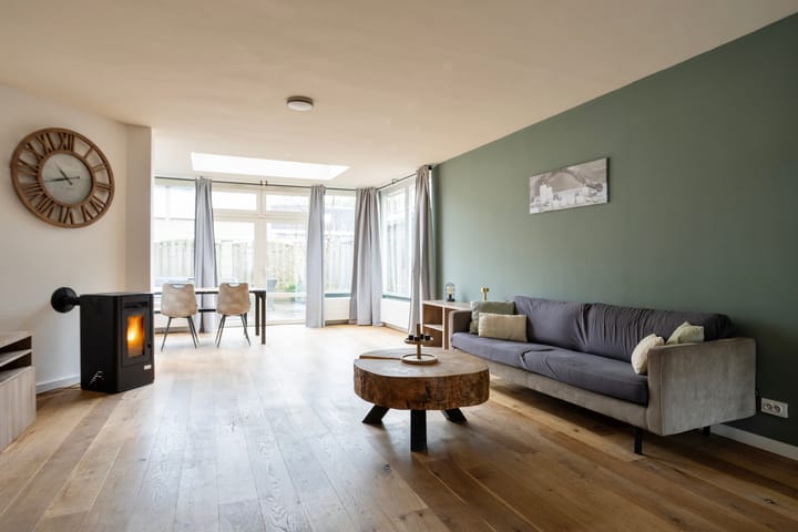 Foto 4 van Staringstraat 394