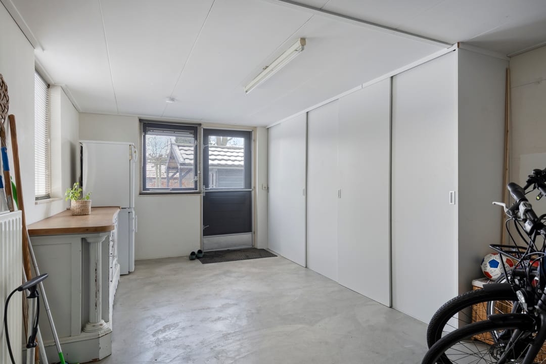 Photo 17 of Dennenstraat 4