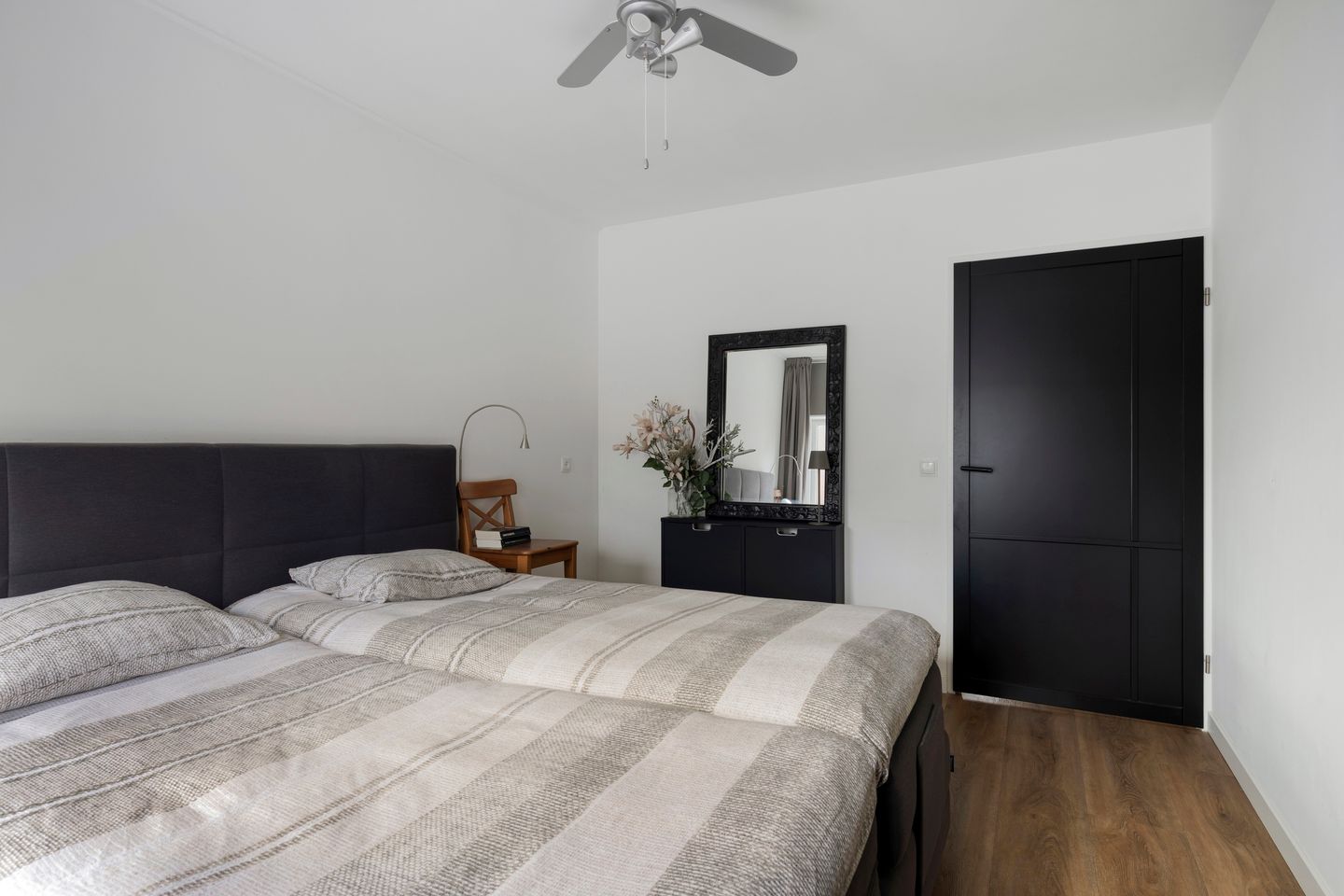 Photo 20 of Dennenstraat 4