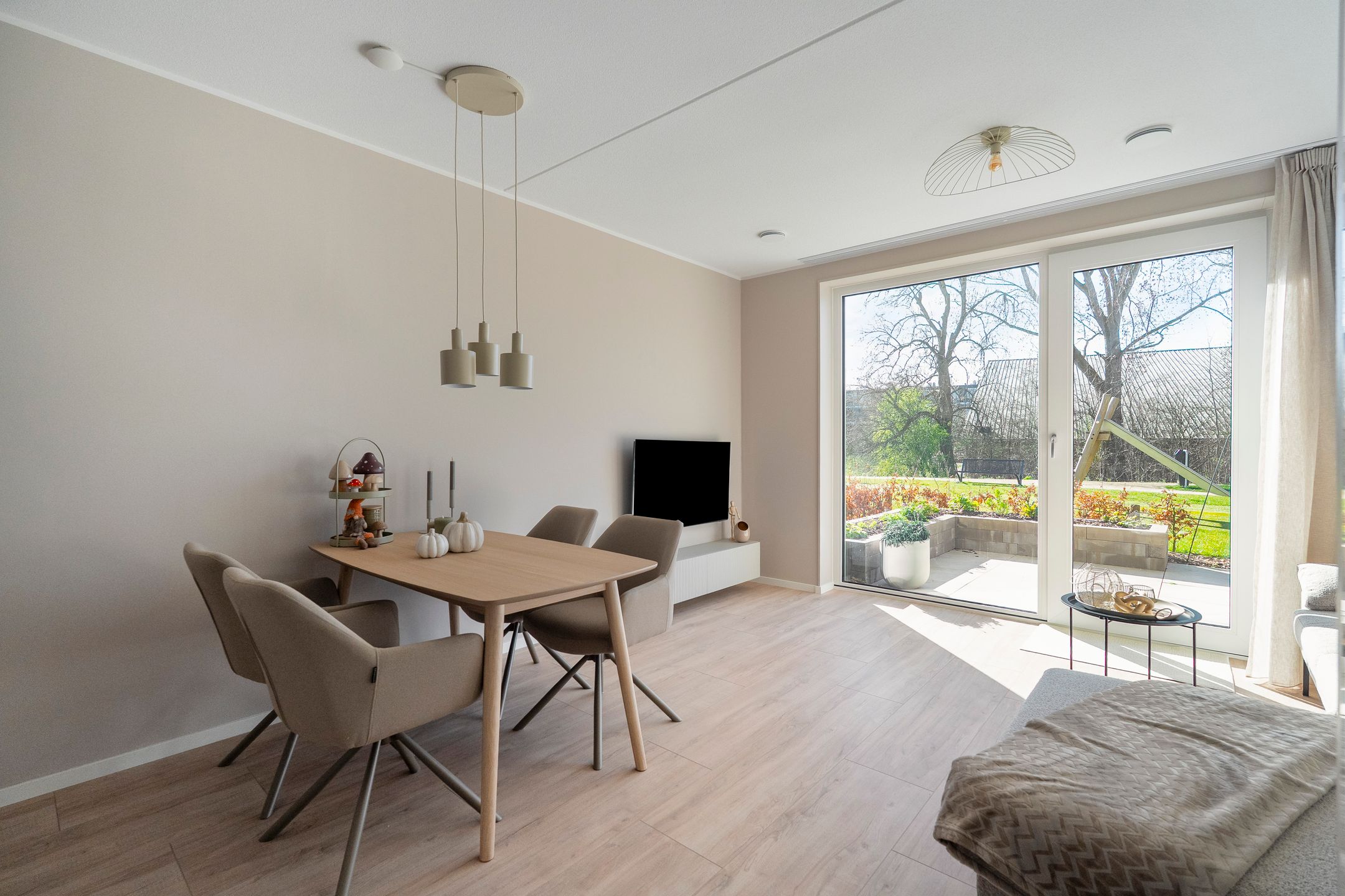 Foto 12 van De Veldwachter 72