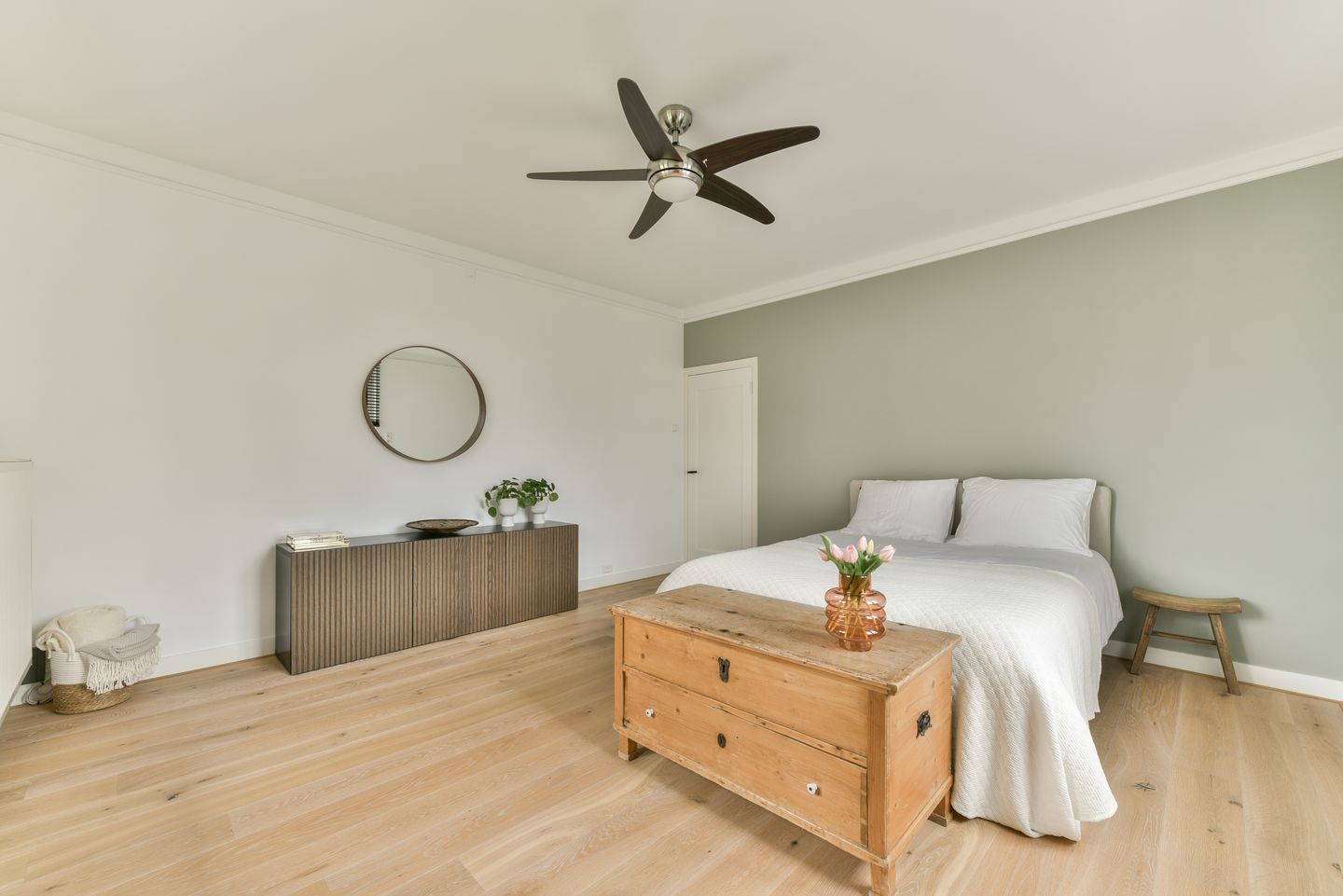 Photo 35 of Rijnsburgerweg 5