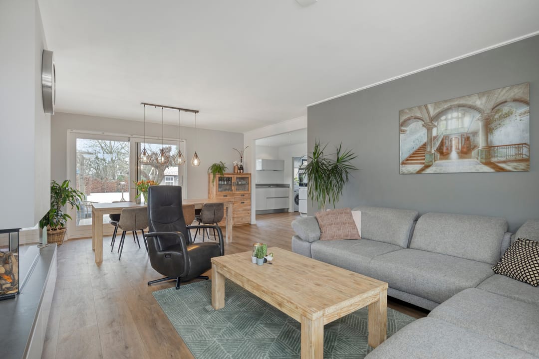 Photo 8 of Dennenstraat 4