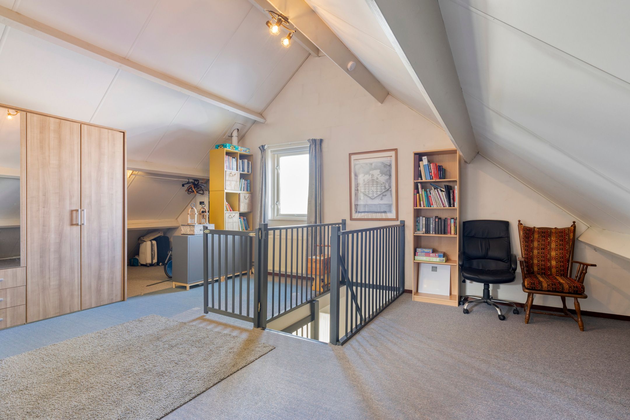 Photo 24 of Dennenstraat 4