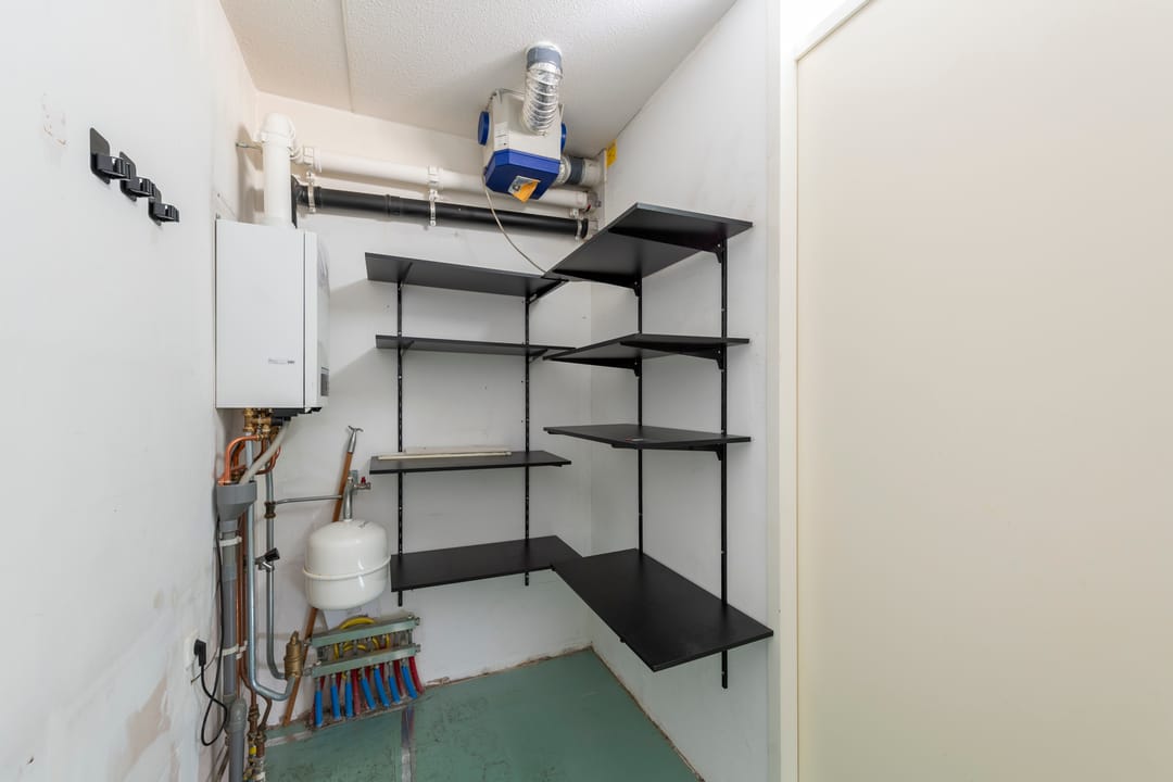 Photo 16 of Veestraat 131-06