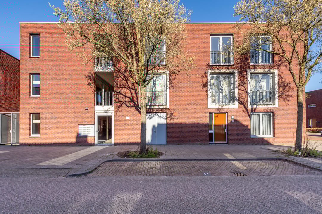 Photo 22 of Veestraat 131-06