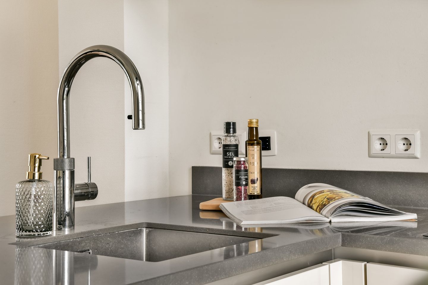 Foto 14 van Werktuigstraat 72