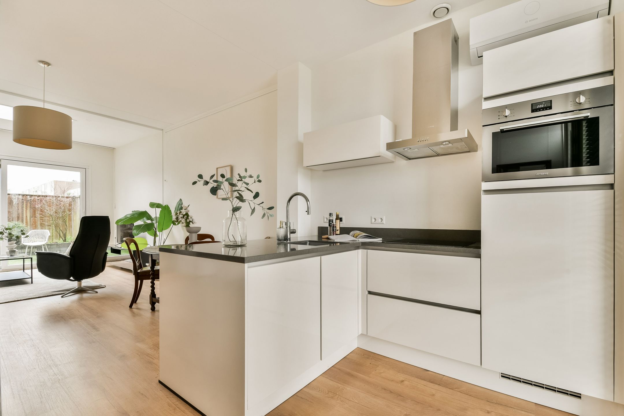 Foto 3 van Werktuigstraat 72