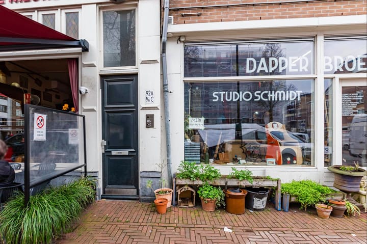 Photo 5 of Dapperstraat 92-B