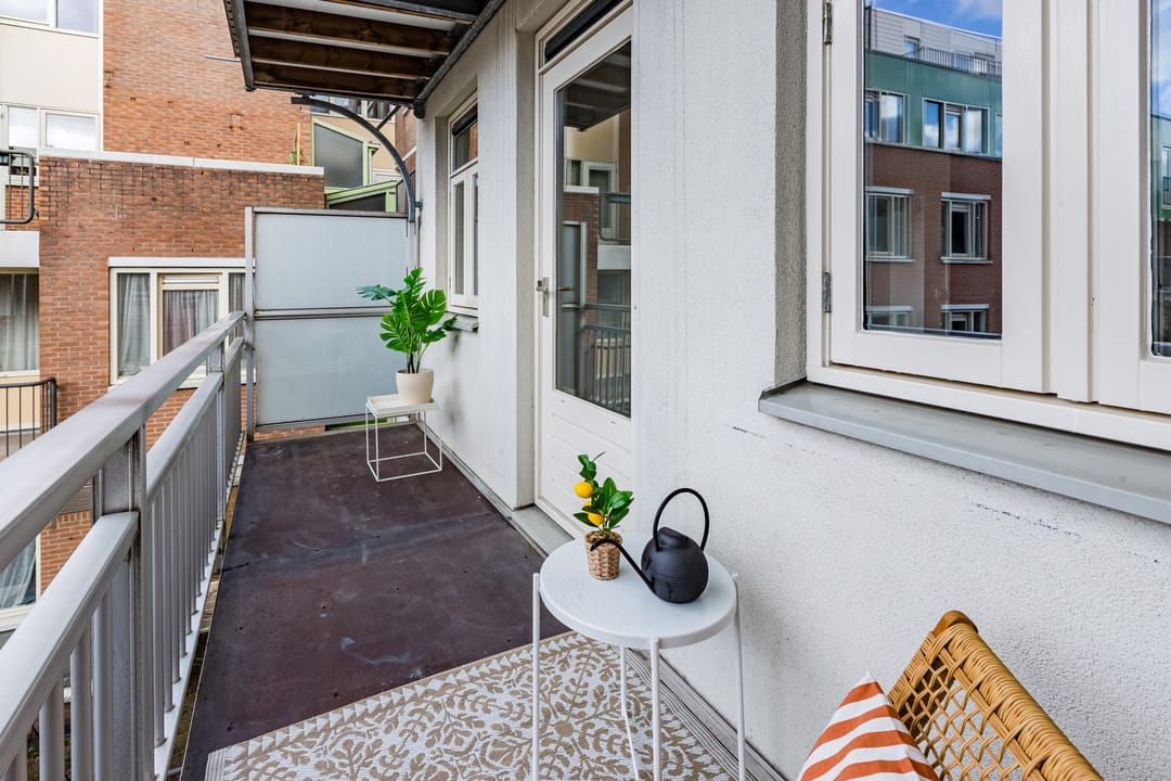Photo 22 of Dapperstraat 92-B
