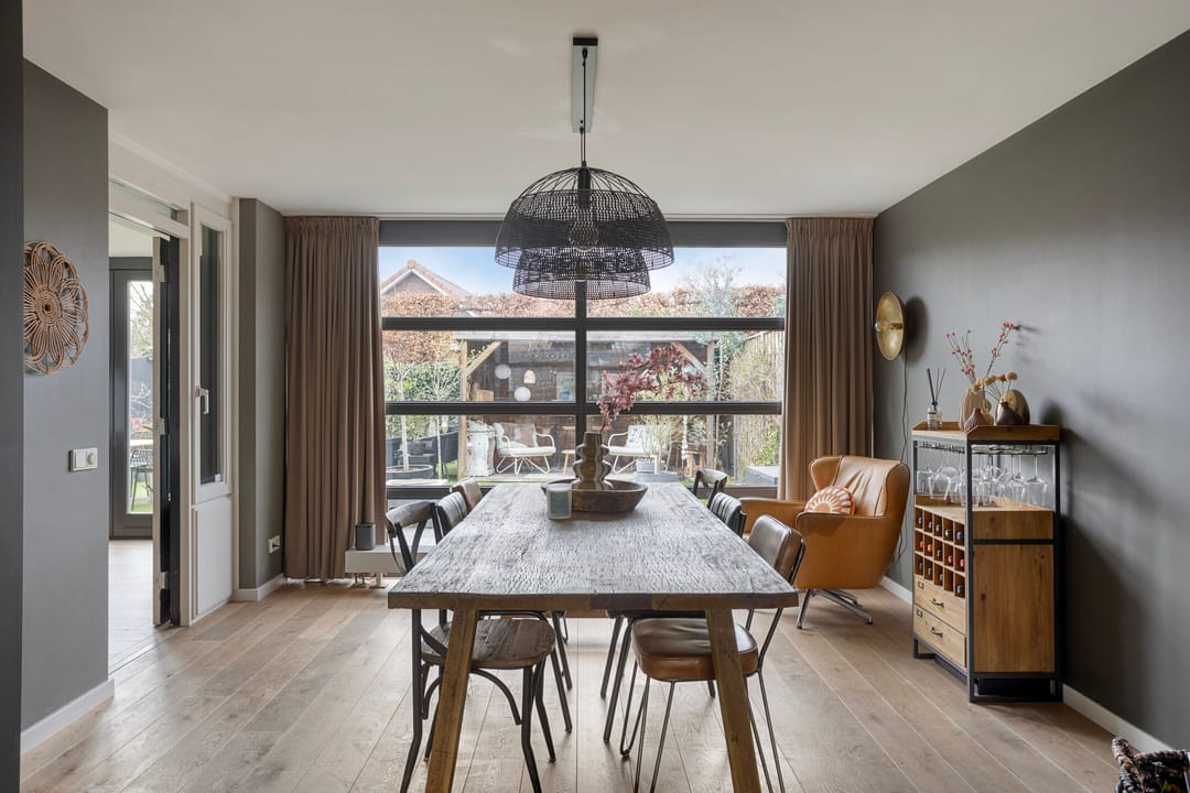 Photo 16 of Meander 5