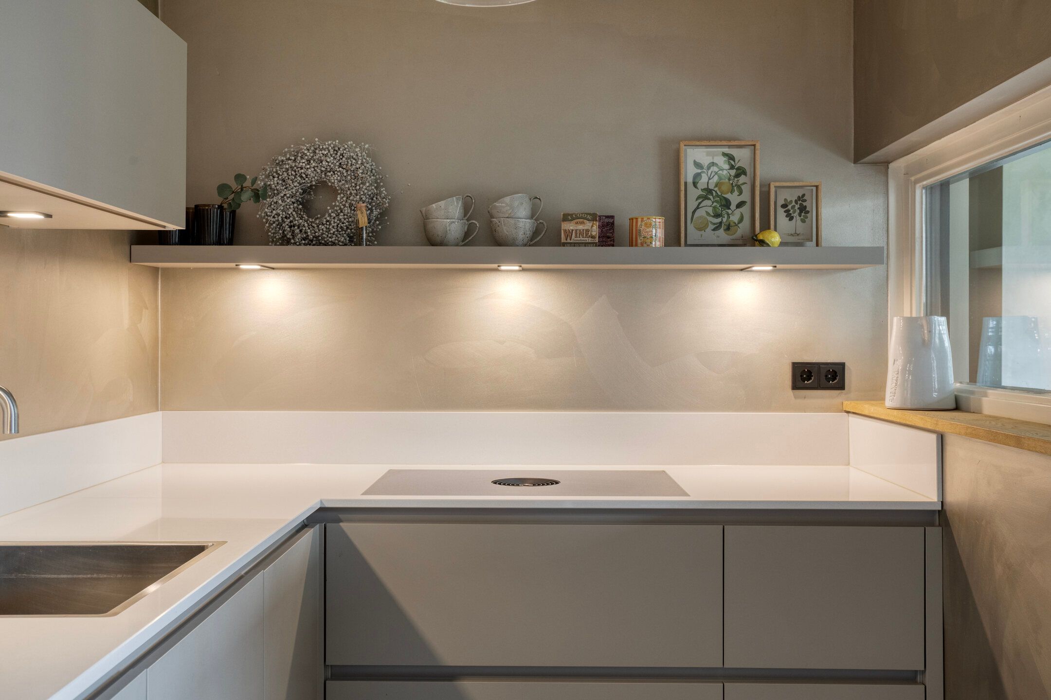 Photo 21 of Meander 5