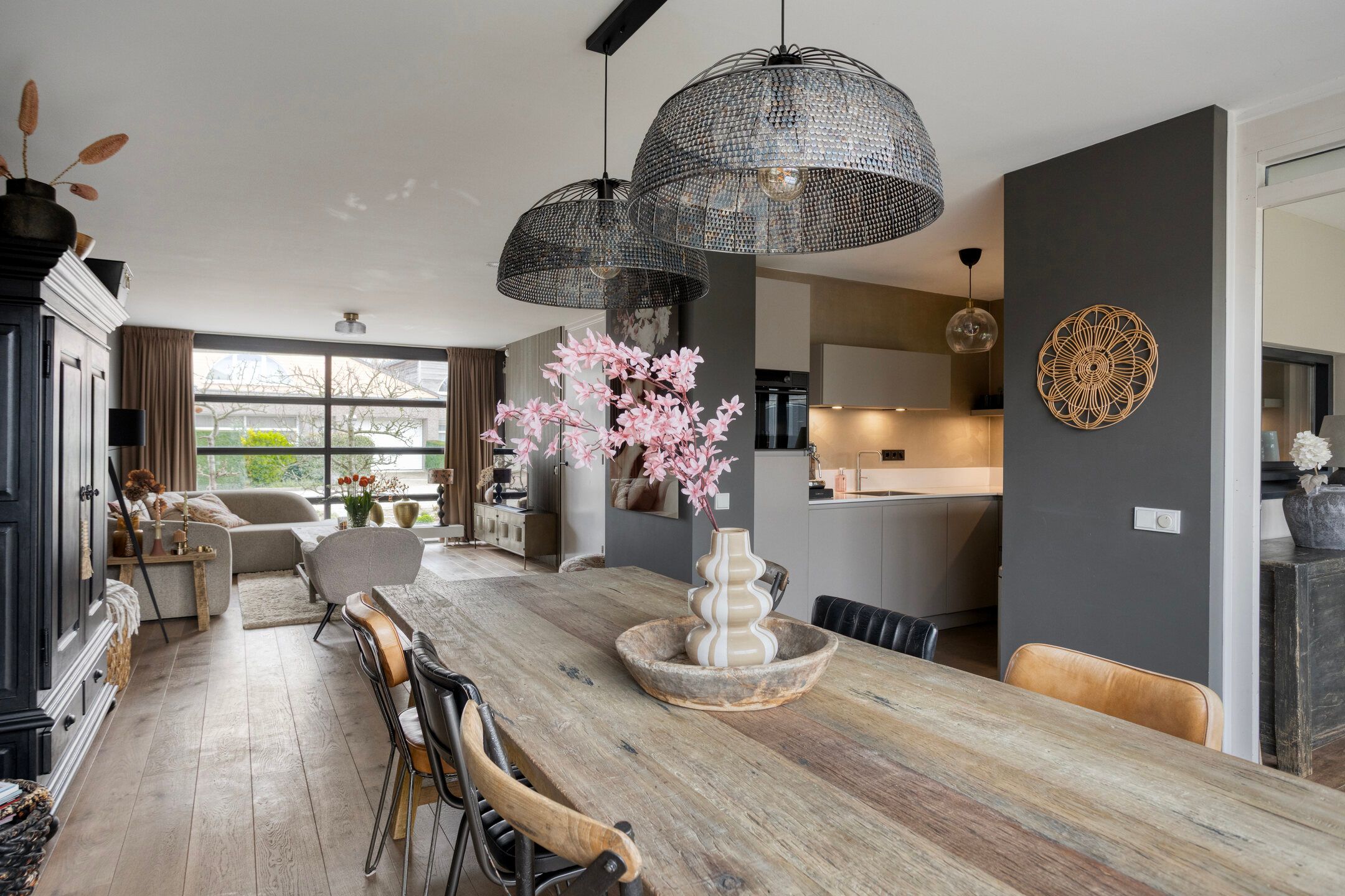 Photo 3 of Meander 5