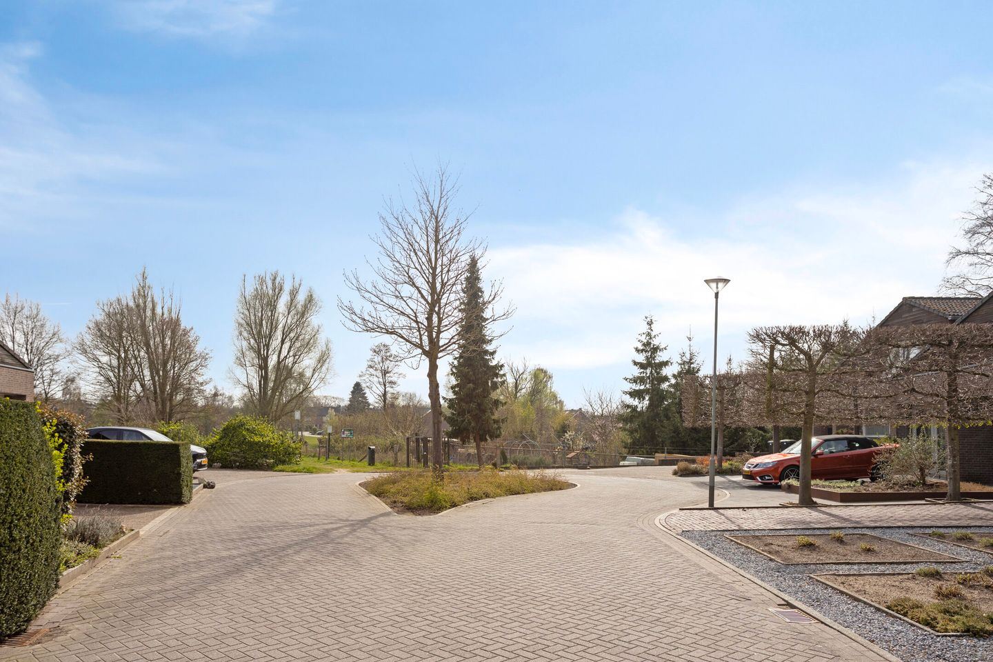 Photo 49 of Meander 5