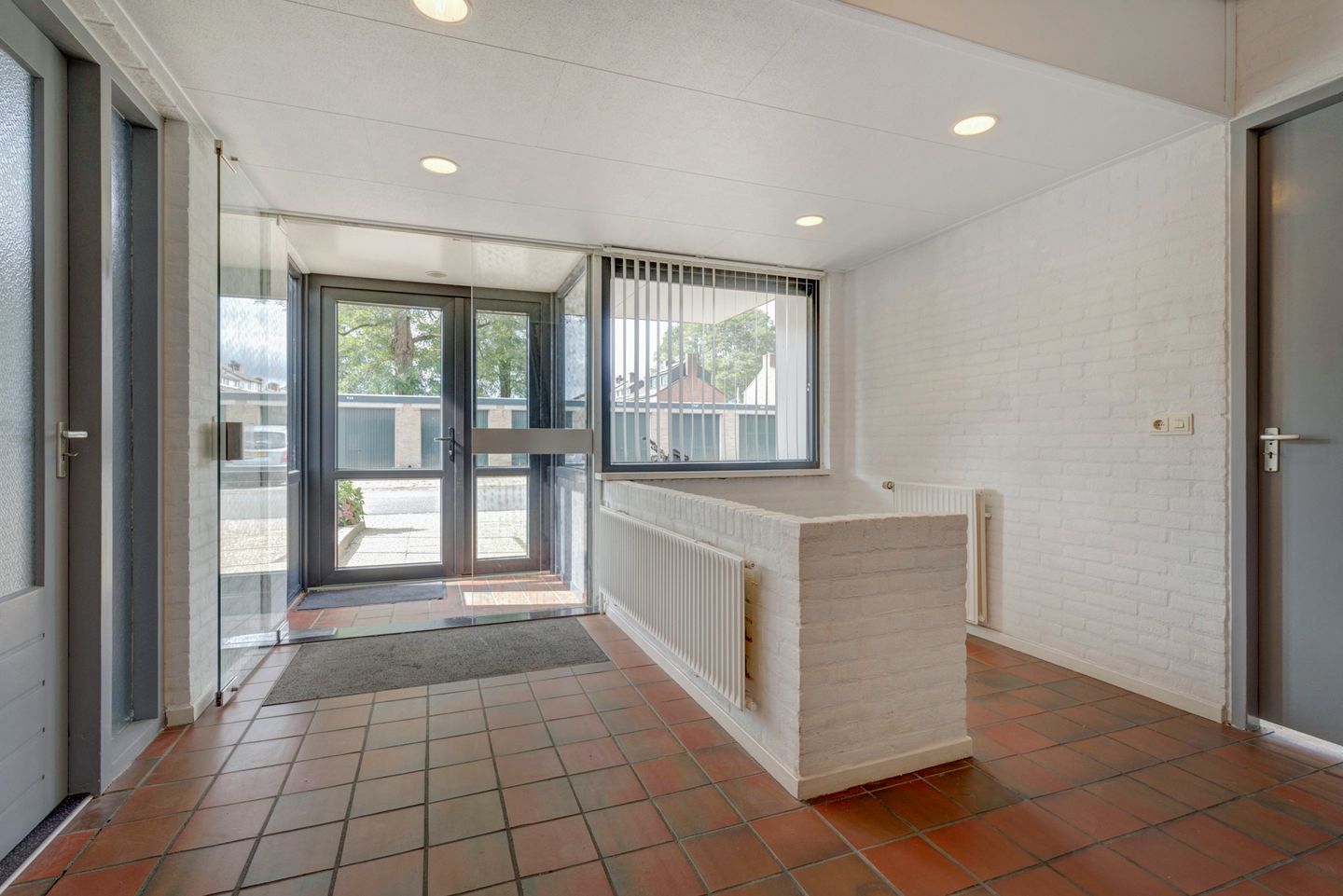 View photo 4 of Industrielaan 16-b