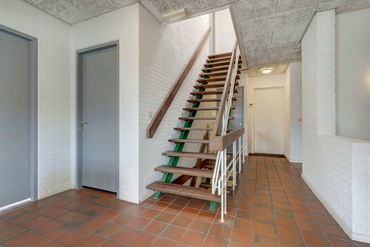 View photo 5 of Industrielaan 16-b