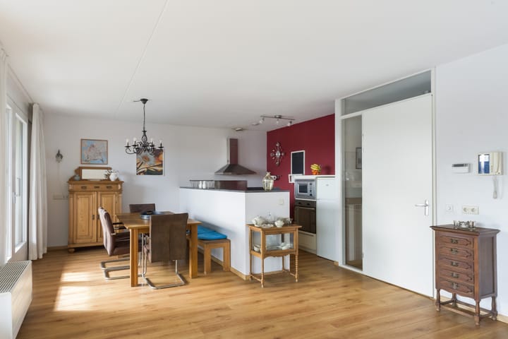 Photo 3 of De Henschoterhof 2