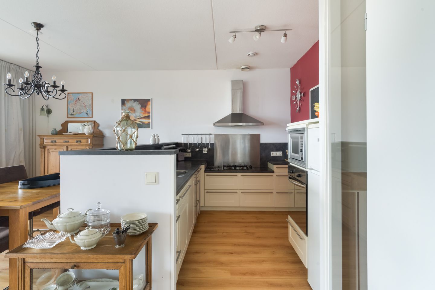 Photo 20 of De Henschoterhof 2