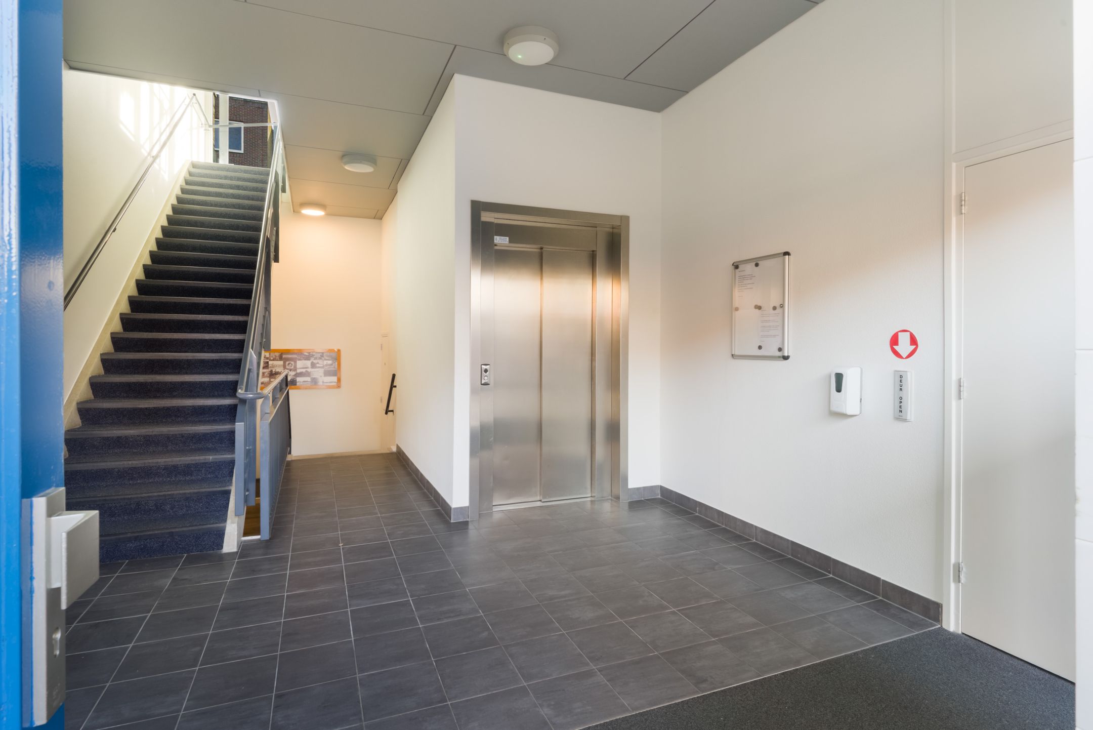 Photo 9 of De Henschoterhof 2