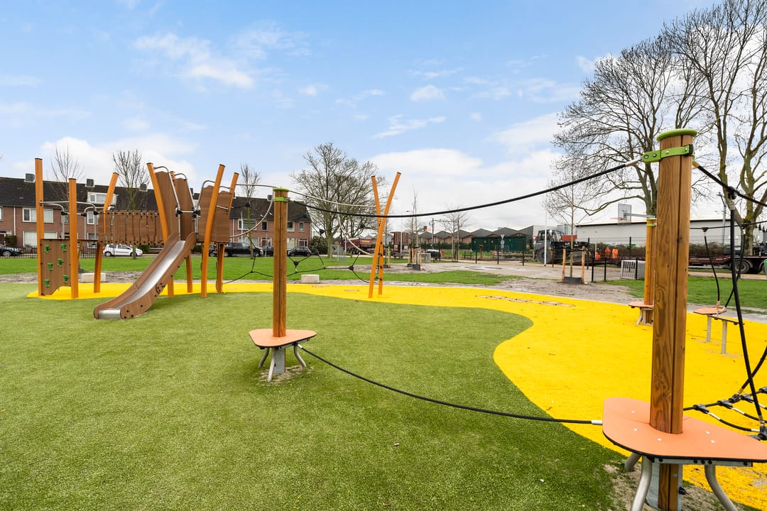 Photo 52 of Freesiastraat 11