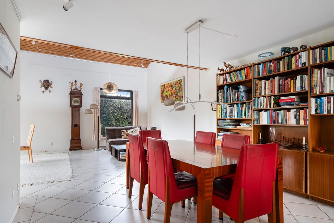 Photo 11 of Freesiastraat 11